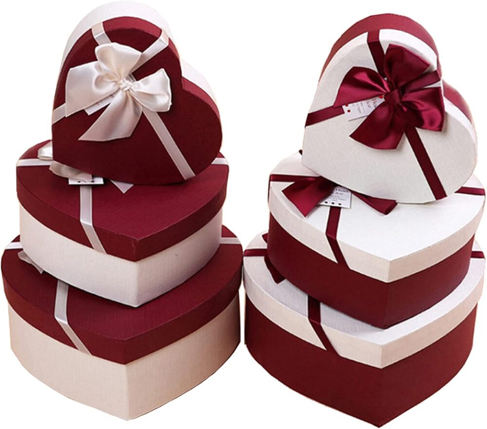 Boîte en forme de cœur romantique, idéale pour ranger ou offrir des cadeaux.