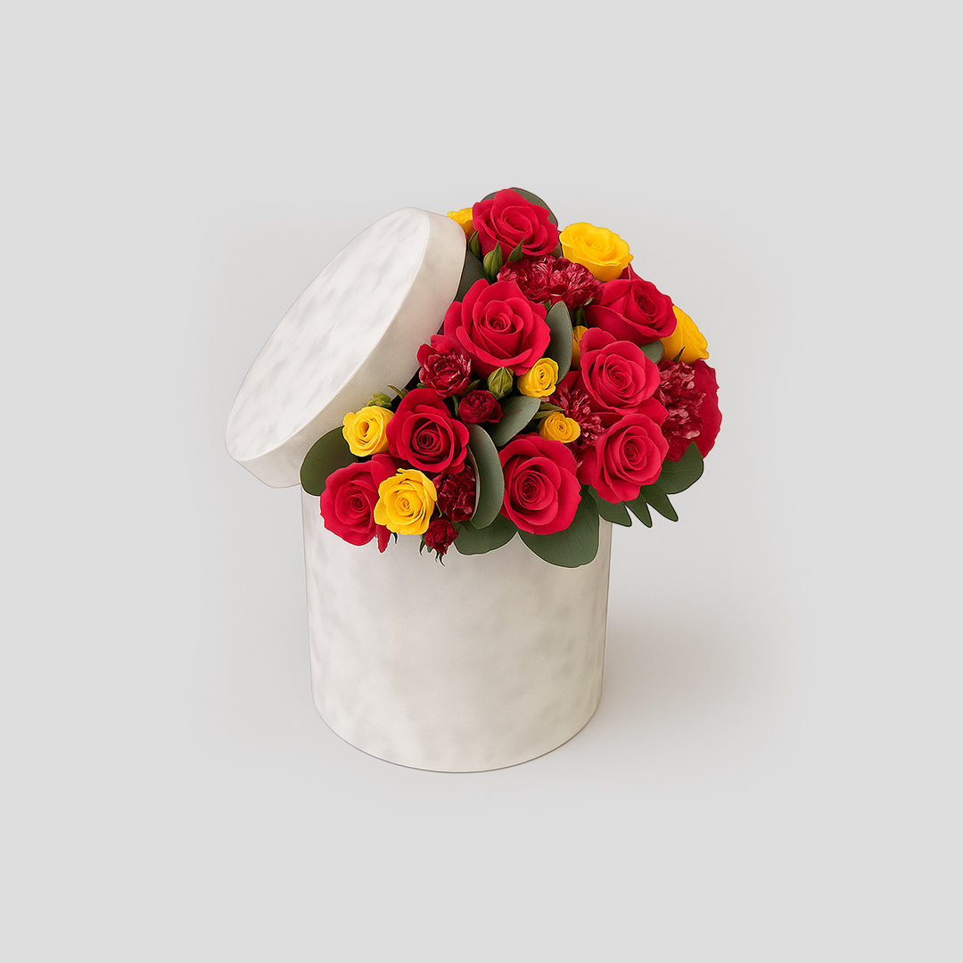 Fournisseur Boîtes Cadeaux, Boîte de fleur d’amour pour femme avec roses éternelles en coffret élégant, Une boîte de roses éternelles personnalisée, parfaite comme cadeau romantique ou décoration chic.