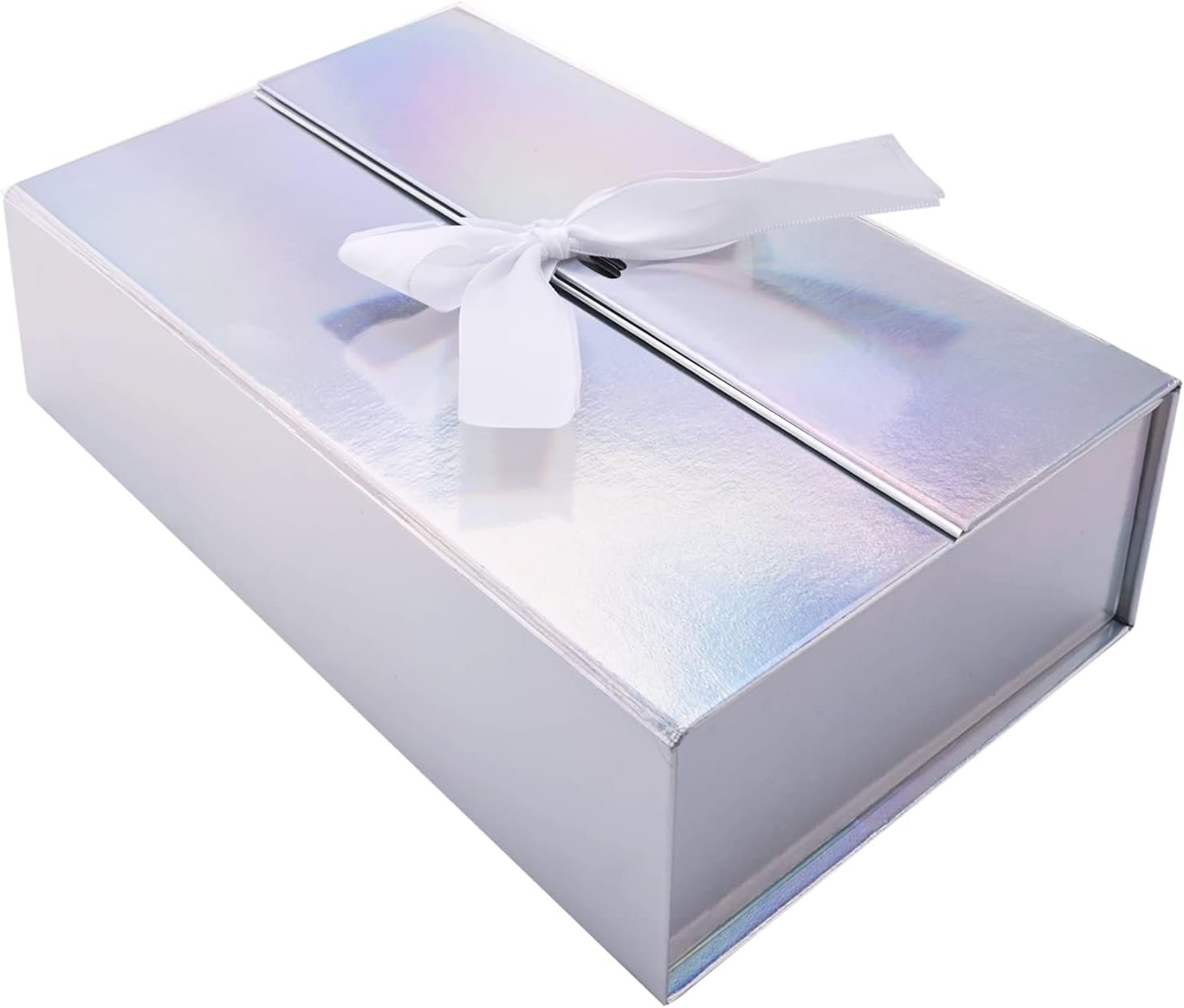 Coffret cadeau argenté avec couvercle et ruban blanc, idéal pour un présent holographique élégant et premium.