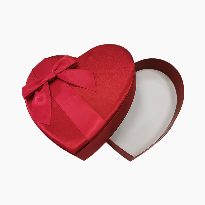 Coffrets Cadeaux Saint-Valentin 2025 : Offrez l’Élégance et l’Exclusivité avec Packity 1 Coffret cadeau cœur rouge avec couvercle et ruban, parfait pour un emballage cadeau romantique et personnalisé