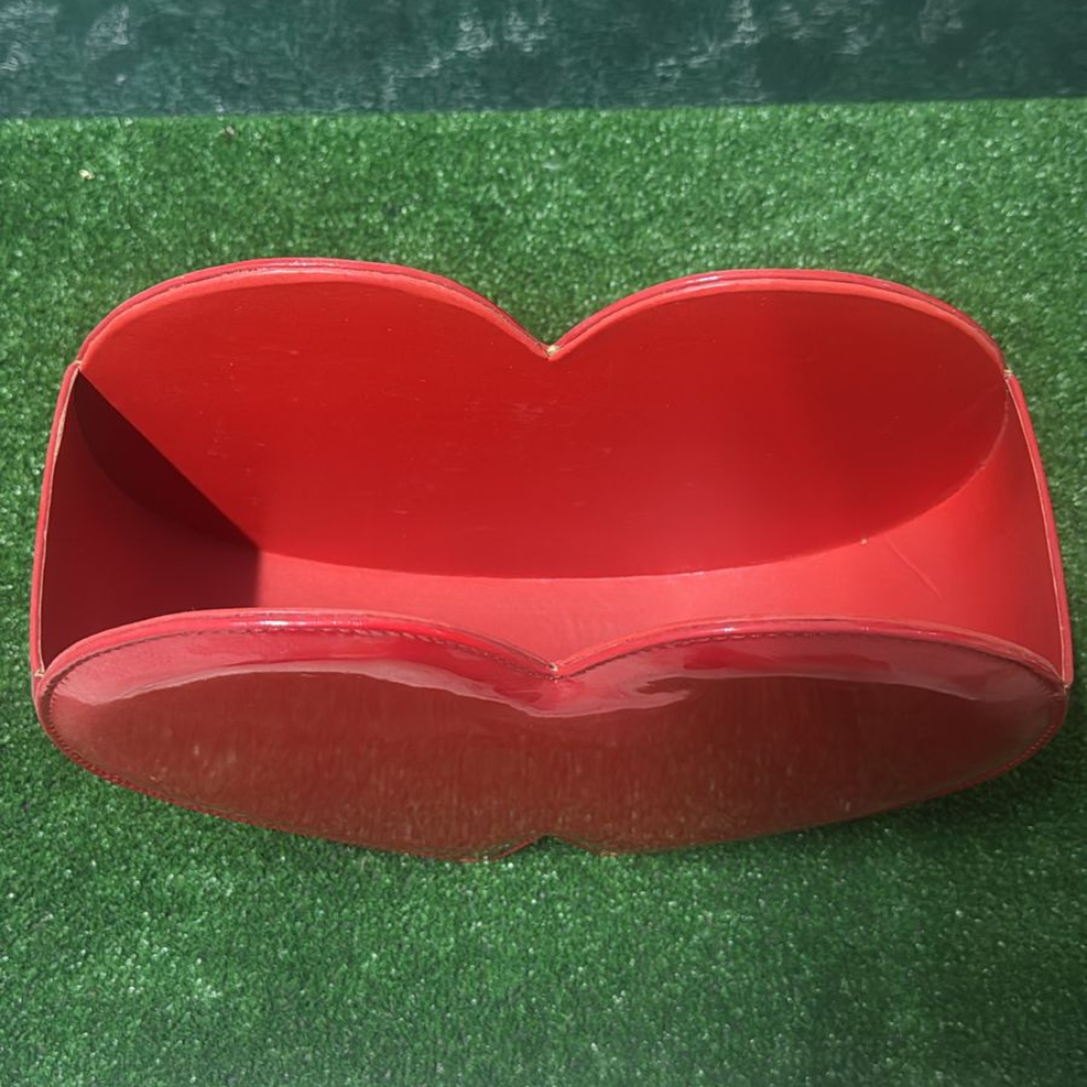 Fabrication sur mesure coffret cœur verni luxe Maroc, packaging premium pour marques.